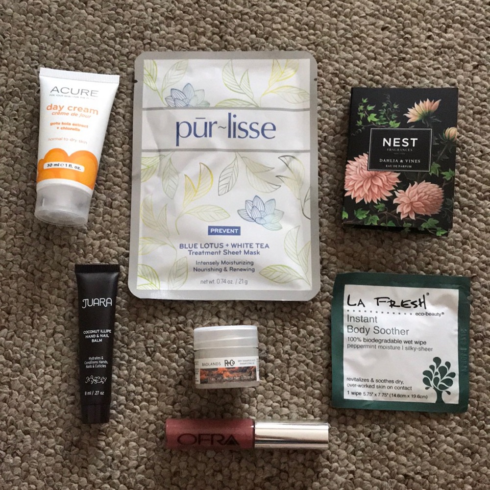 7 piece skin, hair, fragrance & makeup sampler